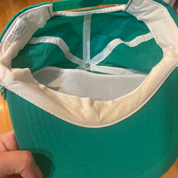 Retired great hat! Perfect gift! Only stored not worn 
Freshly washed ONE SZ - Picture 4 of 6